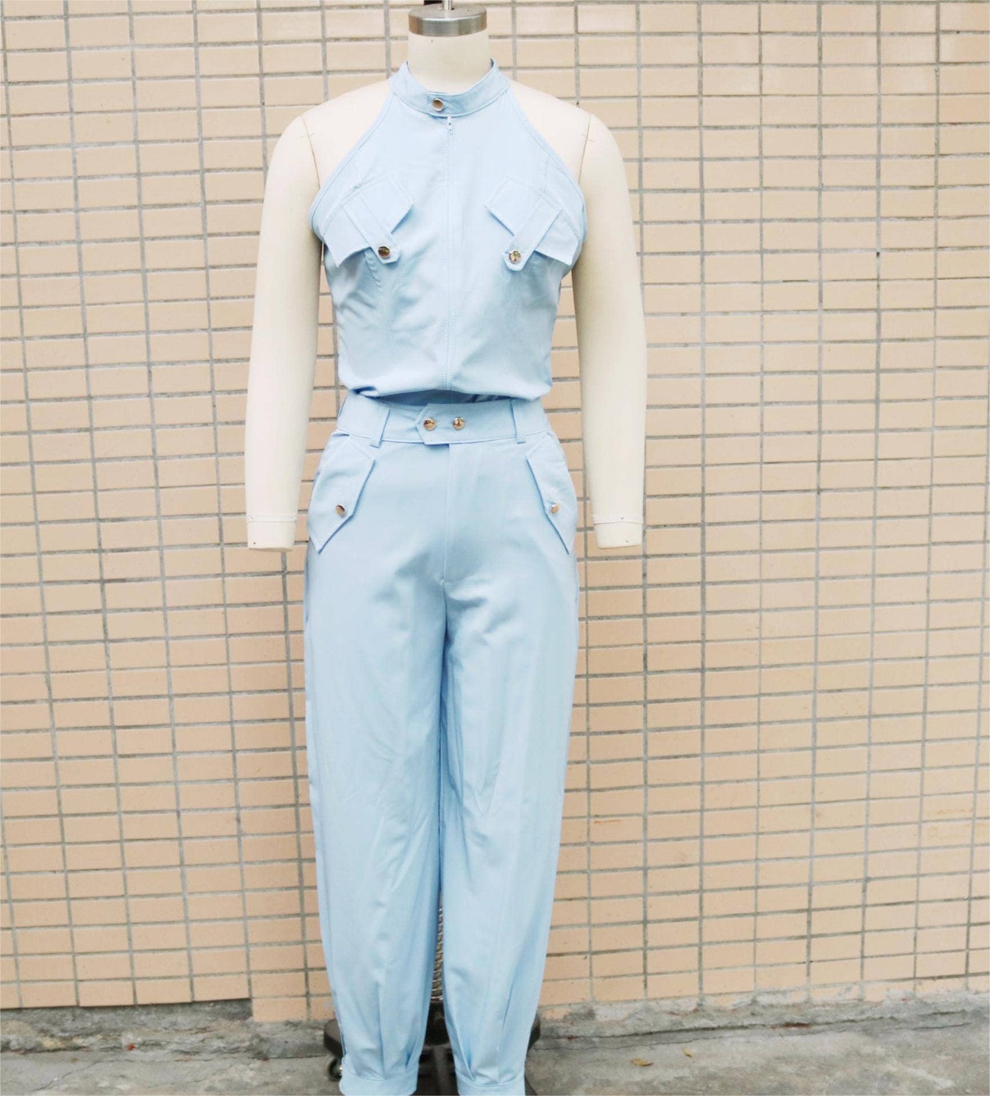 Sleeveless halterneck tank top pants set