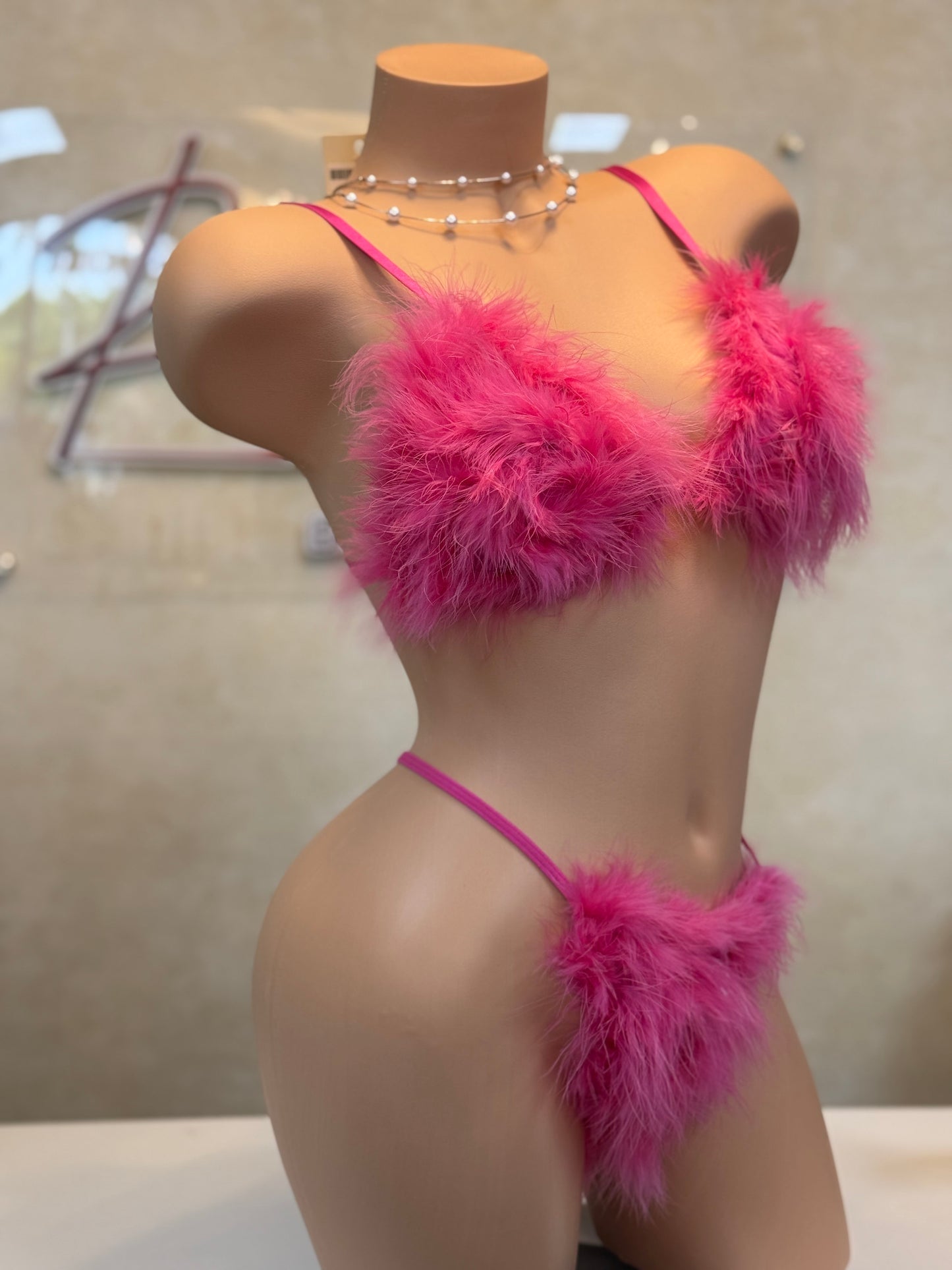 Decorative Women’s Lingerie Pink Set