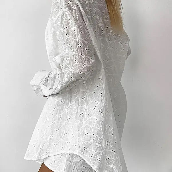 White Long Sleeve~Pants Suit “Small”