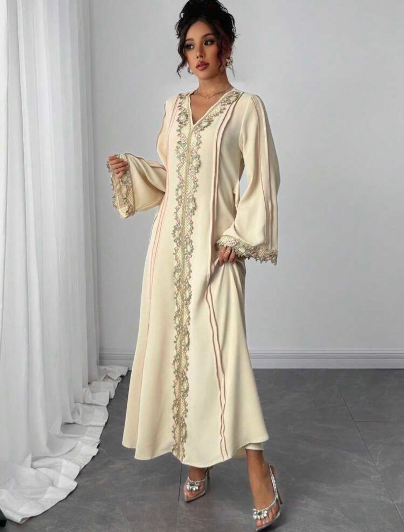 Raffinéa Women's Loose V-Neck Ruffle Trim Long Sleeve Robe/Long Dress, Turkish Robe, Arabic House Dress Fall Cloth For Women