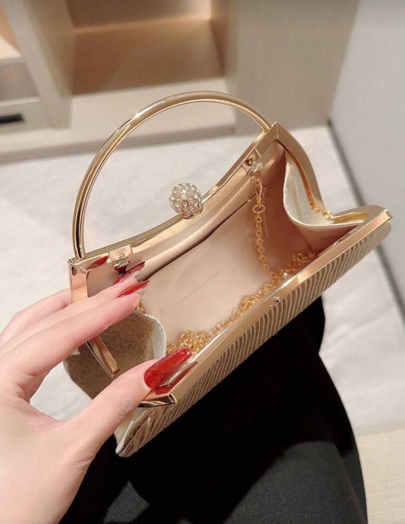 Mini Casual Rhinestone Decor Bucket Bag