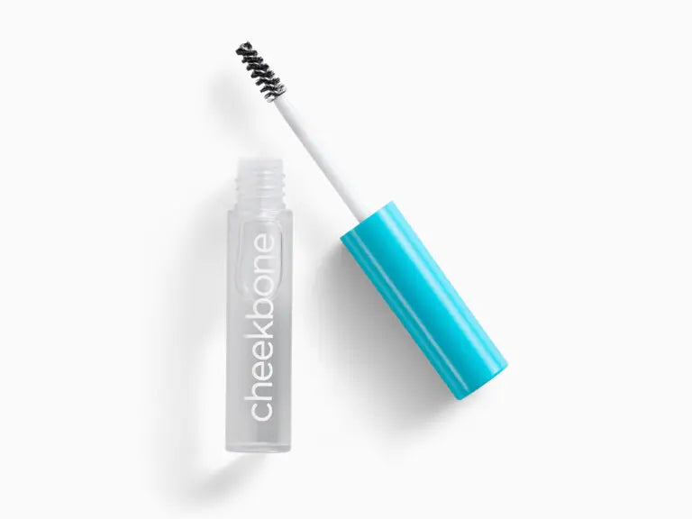 CHEEKBONE BEAUTY
Conquer Brow Gel
Deluxe Mini