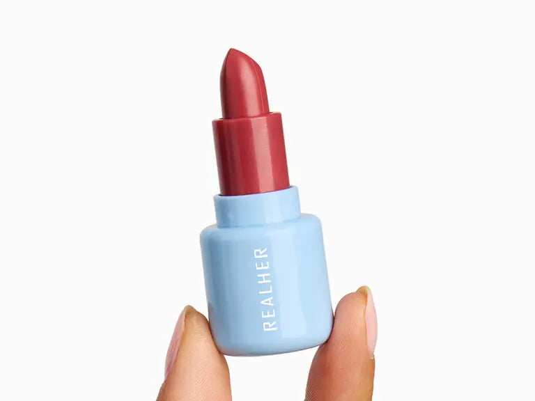 REALHER
Lipstick Color
Brave (Cherry Red)