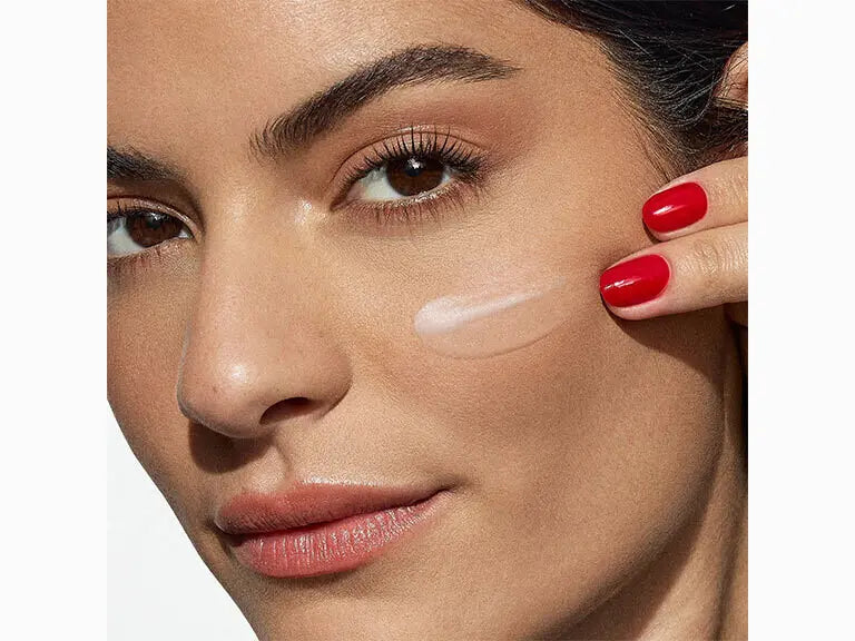 SMASHBOX COSMETICS
The Original Photo Finish Smooth & Blur Primer
Full Size (30 ml)