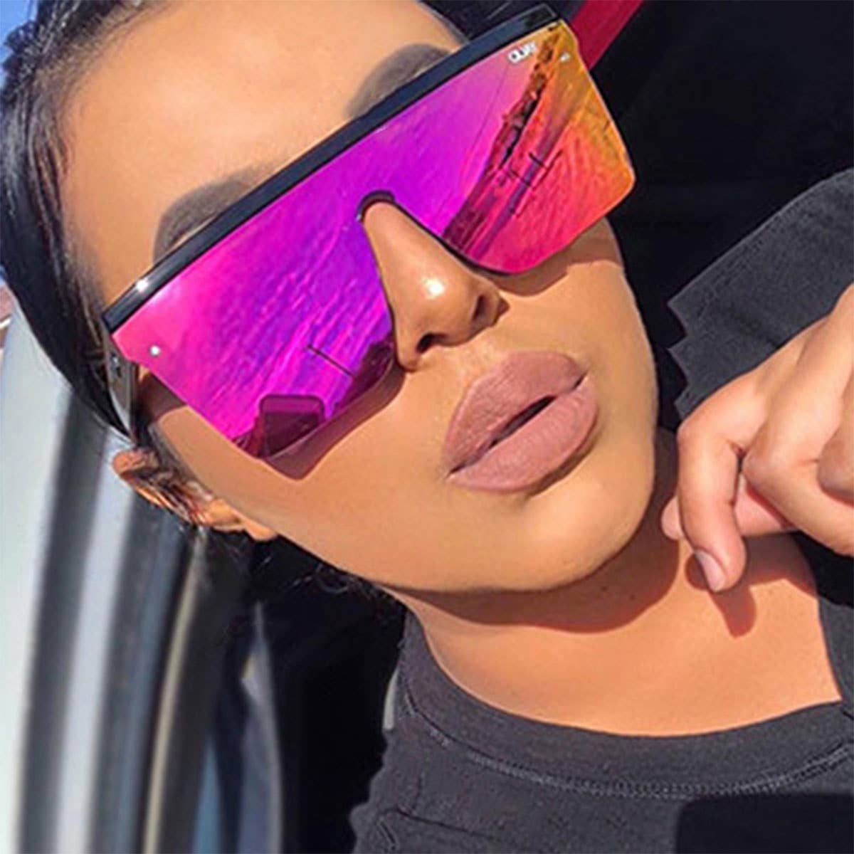 FEMALE STREET DRIVING SUNGLASSES