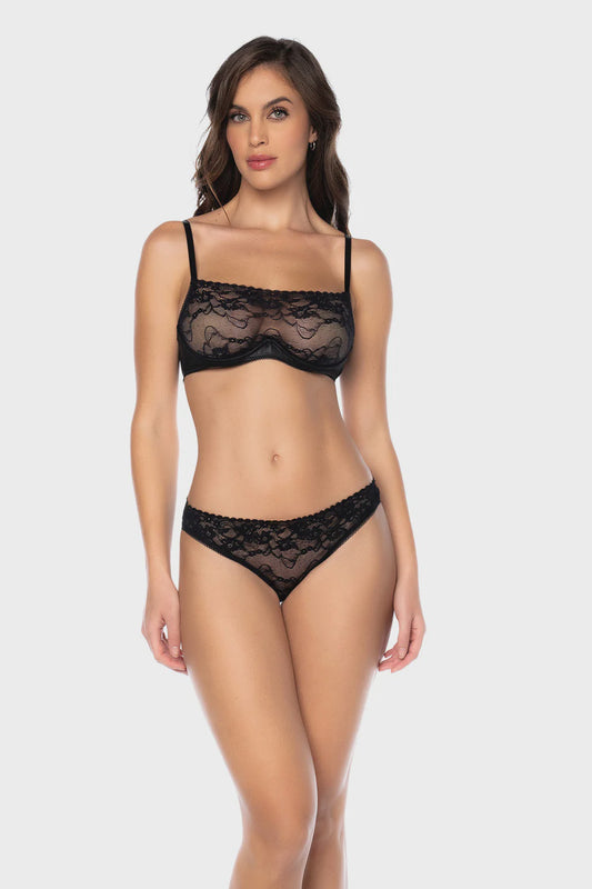 8886 black two pc set